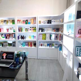 美發(fā)用品專(zhuān)賣(mài)店展示柜